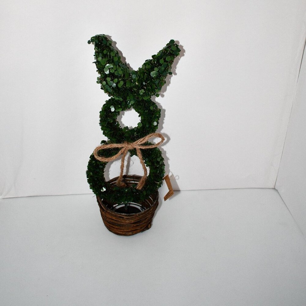 Mud Pie LARGE Easter Collection Boxwood Wreath Bunny Sitter NWT
